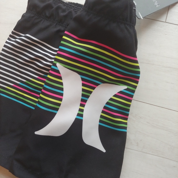 HURLEY Toddler board shorts NEW - Picture 2 of 7